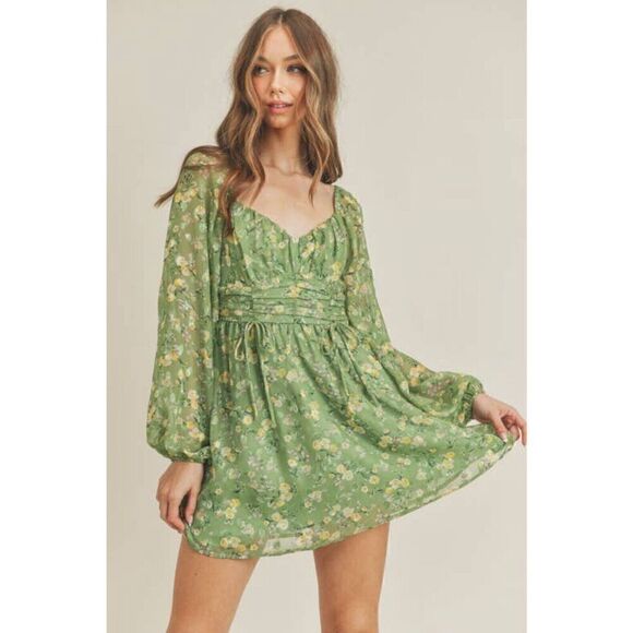 LUSH FLORAL PUFF SLEEVE MINI DRESS Size Small.  NWT $79. 6 - Picture 1 of 14
